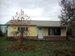 1866 Linnell Ave, Roseburg, OR 97471-4641