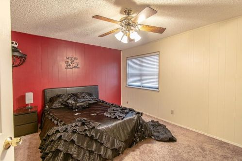 3701 Clubview Dr, Garland TX 75044-6158 exterior