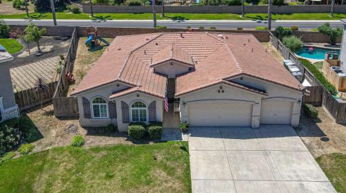 11457 Mirage Dr, Sharon, CA 93610-8027