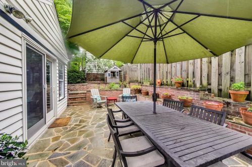 610 Ellsworth Dr, Silver Spring MD 20910-4301 exterior