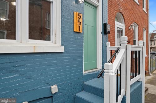 551 Howard Ave, Lancaster PA  17602-4421 exterior