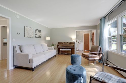 176 Cimarron Rd, Saint Paul MN  55124-9723 exterior