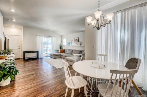 2887 Fox St, Englewood CO  80110 exterior