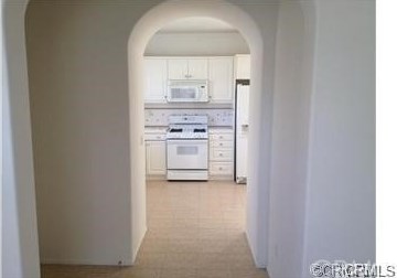 34 Alevera St, Irvine, CA 92618-7019
