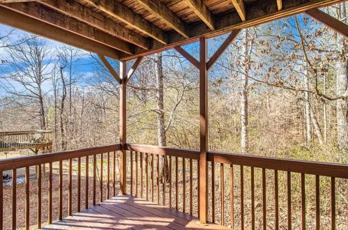 3315 Scenic Ct, Conyers GA  30094-7303 exterior