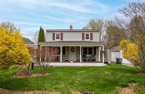 11 Hillcrest Ave, Allenstown, NH 03275-1209