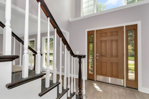 3036 Bennett Dr, Naperville IL  60564-5173 exterior