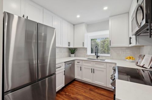 149 Maison Pl, Atlanta GA  30327-4024 exterior