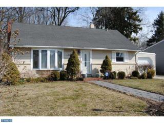 124 Review Ave, Trenton, NJ 08648-3617