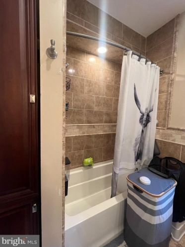 2431 56 St, Philadelphia PA  19143-5344 exterior