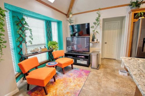 4020 Virginia Pne Dr, Carrollton TX 75007-1050 exterior