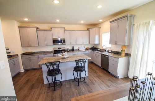 1333 Spindrift Rd, Aberdeen MD  21001-3954 exterior
