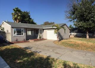 18565 Glenlyn Dr, Irwindale, CA 91702