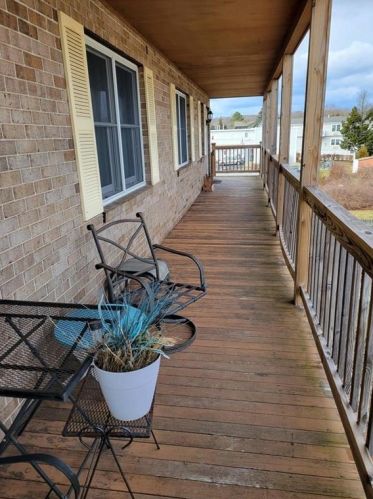 6 Rabbit Run, Westerly, RI 02891-3504