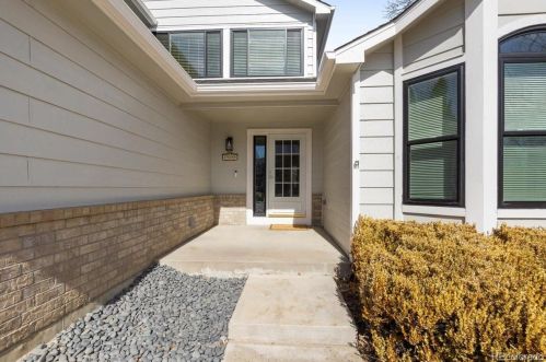 19899 Tufts Dr, Aurora CO  80015-3478 exterior