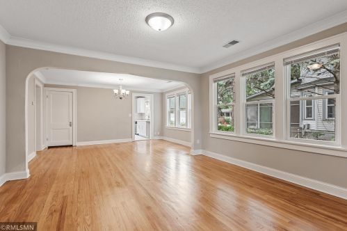1100 Churchill St, Saint Paul MN  55103-1008 exterior