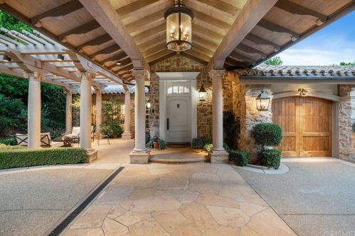 3174 Evelyn Ave, Simi Valley, CA 93063-1568