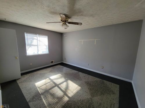 6905 Babbling Brk Dr, Rex GA 30273-2431 exterior