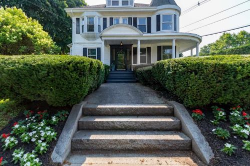 169 Lafayette Rd, Portsmouth, NH 03801-5447