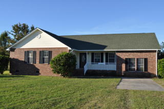 129 Mini Farm Rd, Bonneau, SC 29431-3597