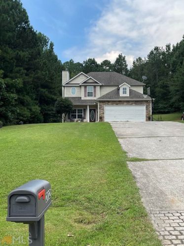 202 Hickory Rd, Jackson, GA 30233-6526
