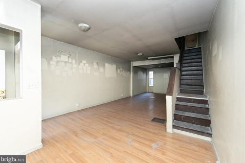 1302 Park Blvd, Camden NJ 08103-2756 exterior