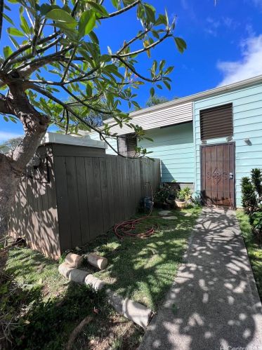 87-201 Helelua St, Nanakuli, HI 96792