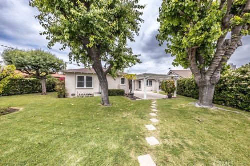 239 Evelyn Dr, Anaheim CA  92805-3419 exterior