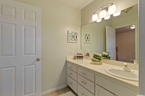 461 800, Smithfield UT 84335-1388 exterior