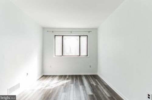 4116 Baltimore Ave, Philadelphia PA 19143-2613 exterior