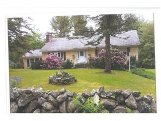 189 Wentworth Rd, Wakefield, NH 03872-7103
