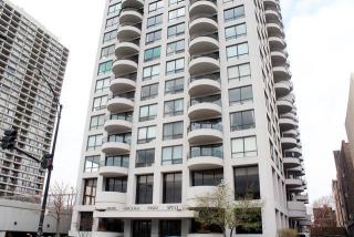 2020 Lincoln Ave, Chicago IL  60614-6261 exterior