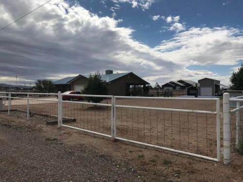 2 Calle Fuerte, Pueblitos, NM 87002-8108