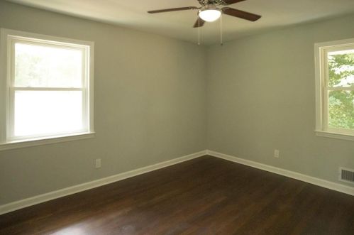 1733 Holly Ln, Atlanta GA  30329-3523 exterior