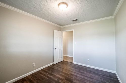 1008 Collins Rd, Richmond TX 77469-2745 exterior