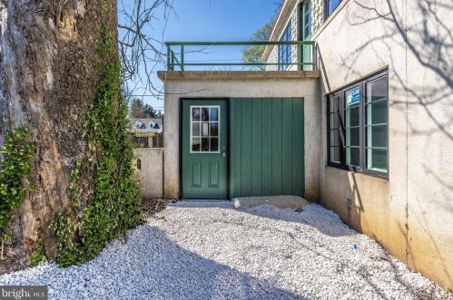 9923 Sutherland Rd, Silver Spring MD 20901-2314 exterior