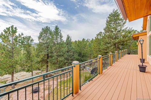 136 Arapahoe, Woodland Park CO 80863-8952 exterior