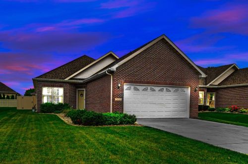 7625 103rd Ave, Crown Point, IN 46307-7663