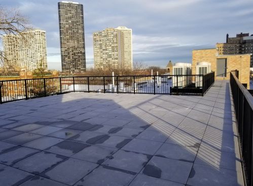 5240 Winthrop Ave, Chicago, IL 60640-2306