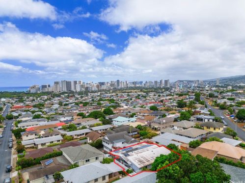 3504A-1 Wela St, Honolulu HI  exterior