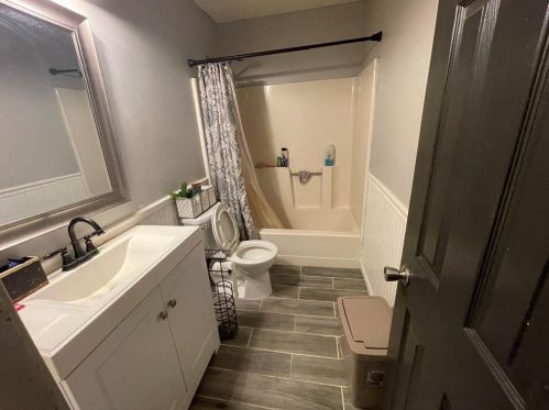 5444 Barrwyn Dr, Rex GA 30273-1396 exterior