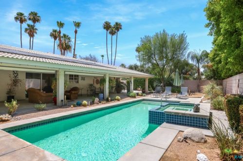 1555 Sagebrush Rd, Palm Springs, CA 92264-8541