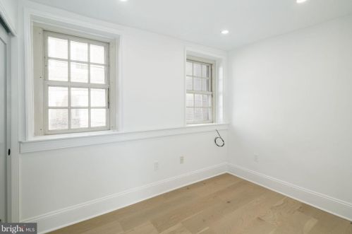 758 Front St, Philadelphia PA 19147-3523 exterior