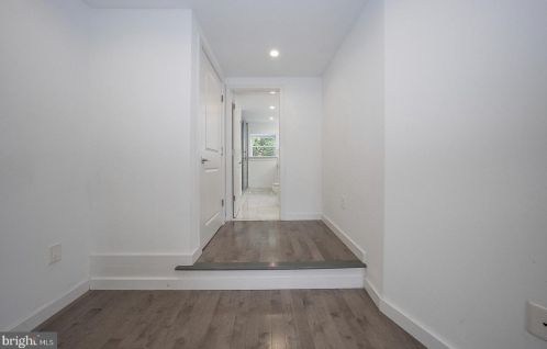 1515 4 St, Philadelphia PA 19148-1303 exterior