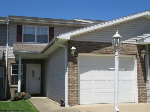 203 Olympic Ln, White Hall, WV 26554-7987