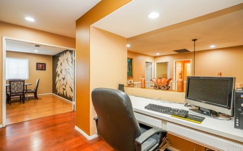 11440 Arizona Ave, Riverside CA  92503-8811 exterior