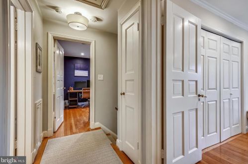 9103 1st Ave, Silver Spring MD 20912-4654 exterior