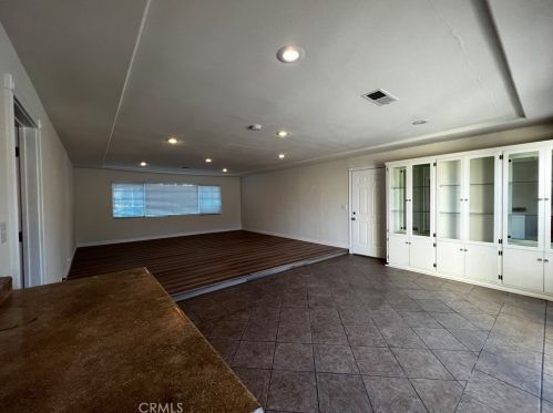 7165 Peralta Pl, Riverside CA  92509-6339 exterior