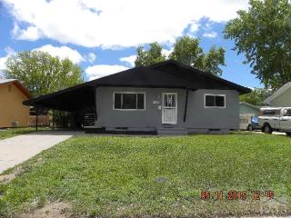 3732 Hollybrook Ln, Pueblo, CO 81005-3257