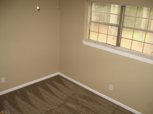 3943 Woodland Cir, Conyers GA  30013-3056 exterior